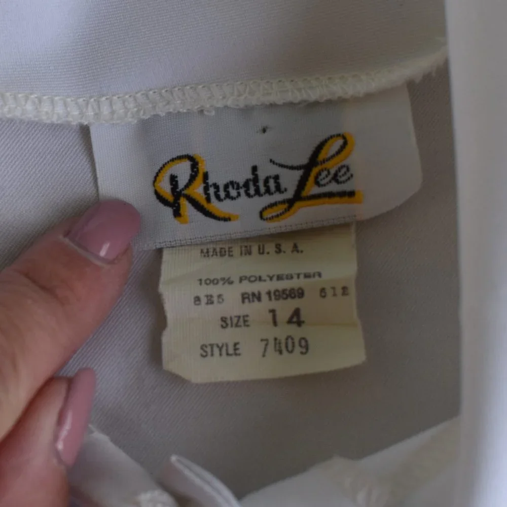 Rhonda Lee White Vintage Blouse (14) - Picture 6 of 6